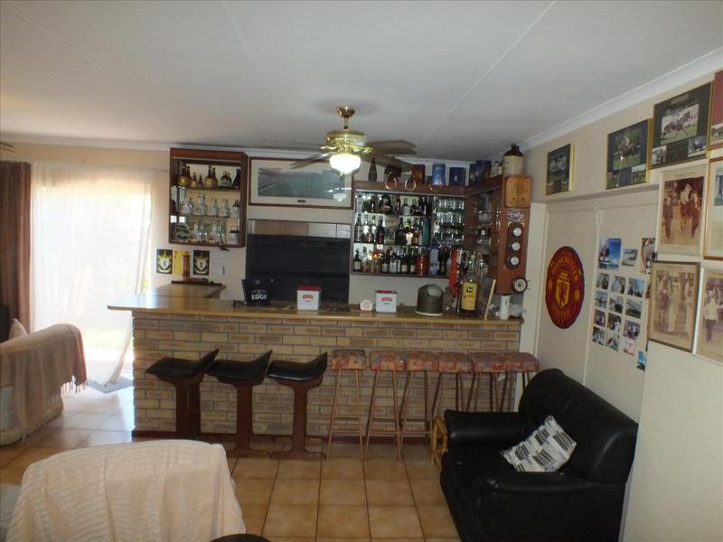 4 Bedroom Property for Sale in Welway Park Western Cape